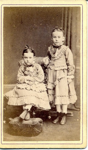 Ada and Hannah Windle